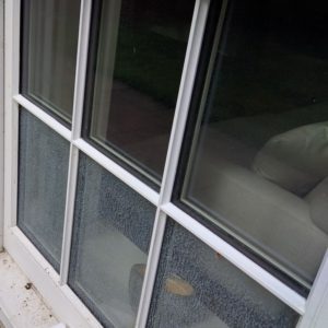 glass limscale removal